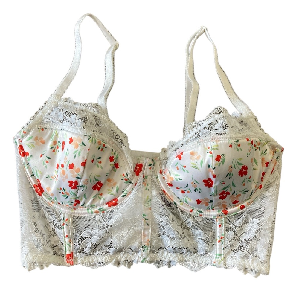 Adore Me 32D White and Orange Lace Bra